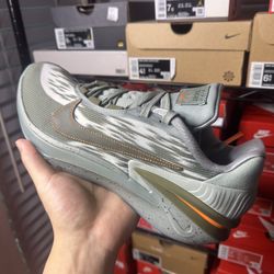 Nike Gt Cut 2 Devin Booker Size 10.5 Men’s New