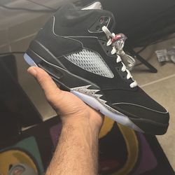 Dead stock Jordan 5 Metallic