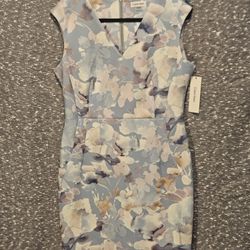 Calvin Klein V-Neck Floral Print Scuba Sheath Dress in size 14 NWT