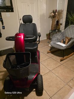 Electric scooter