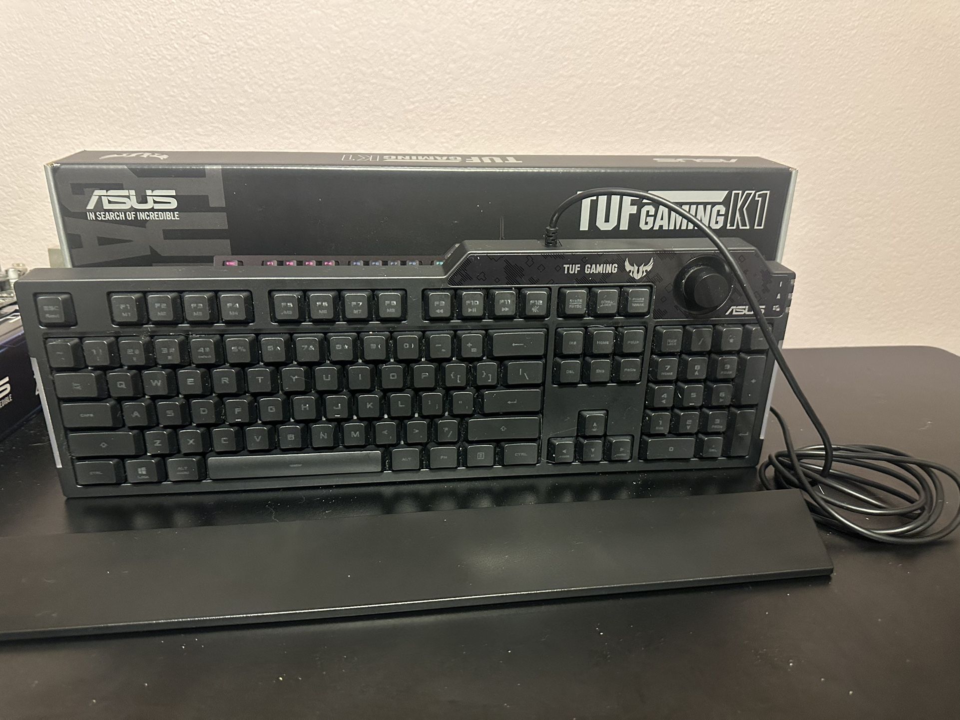 Gaming Keyboards and Gaming Mouses