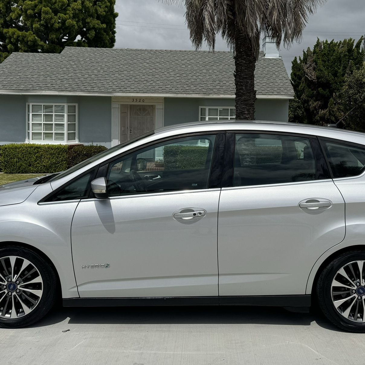 2017 Ford C-Max Hybrid