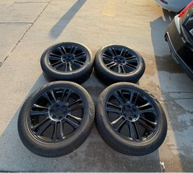 Black 22inch wheels