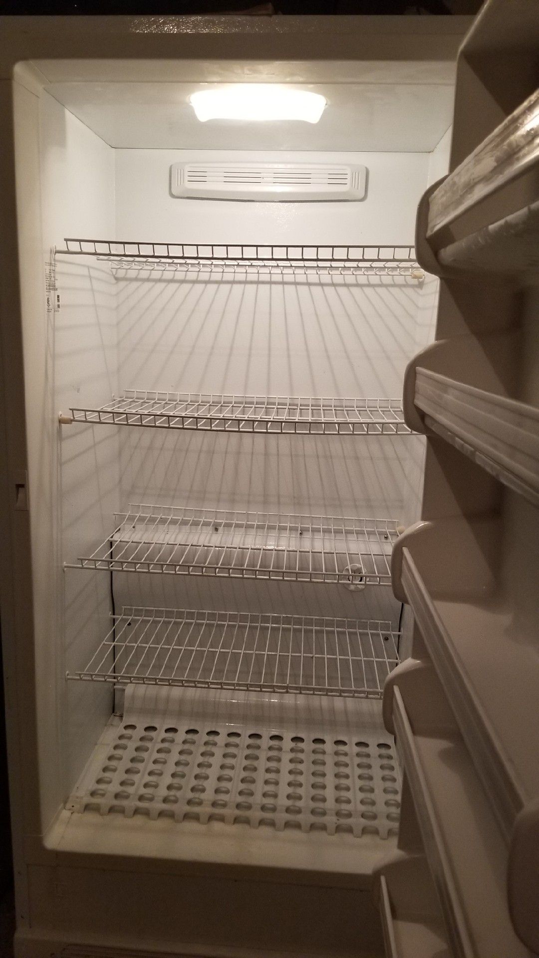 Frigidaire upright freezer for Sale in Houston, TX OfferUp