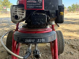 Briggs & Stratton 2800 PSI Gas Pressure Washer