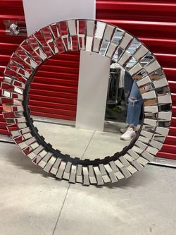 Round Decorative Mirror