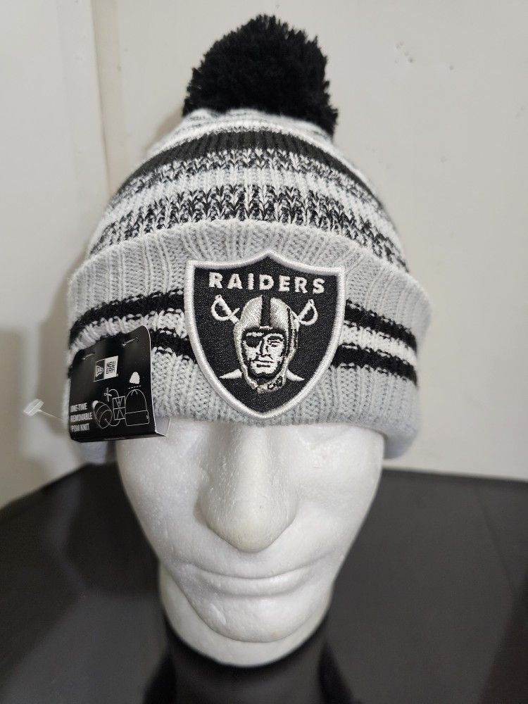 Raiders Las Vegas New Era Pom Beanie 