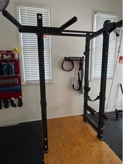 Rogue RML-390 Power Rack and Attachments