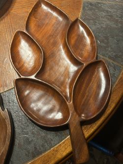 Wood Carved Leaf Trays 