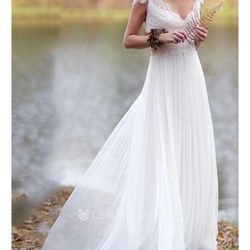 New Sz 8 White Wedding Gown With Lace Cap Sleeve And Veil