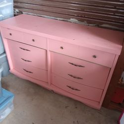 MCM Dresser