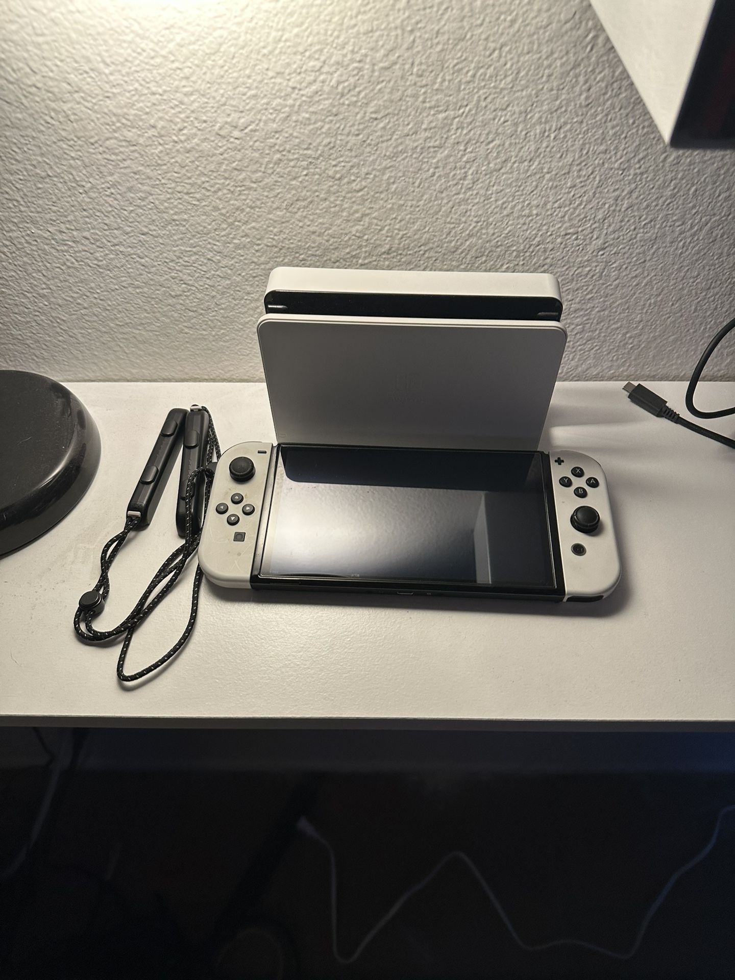 Nintendo Switch OLED model