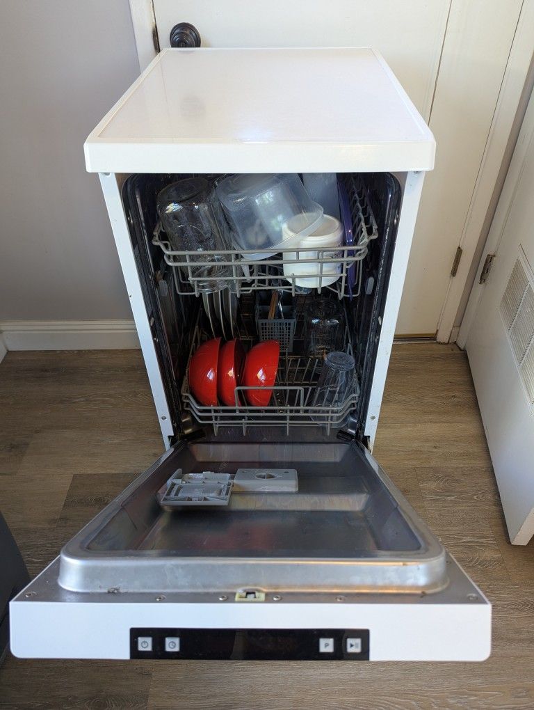 SPT Portable Dishwasher - SD9263W