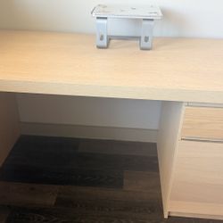 Light Wood IKEA MALM Desk w/ Storage
