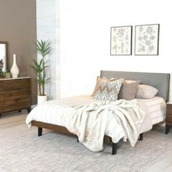 Mays - 4-Piece Upholstered Queen Bedroom Set - Walnut Brown And Gray
