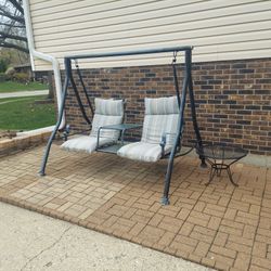 Two Seat Swing 