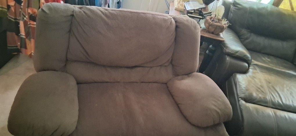 Electric Recliner