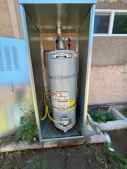 Water heaters 30/40/50 gallons