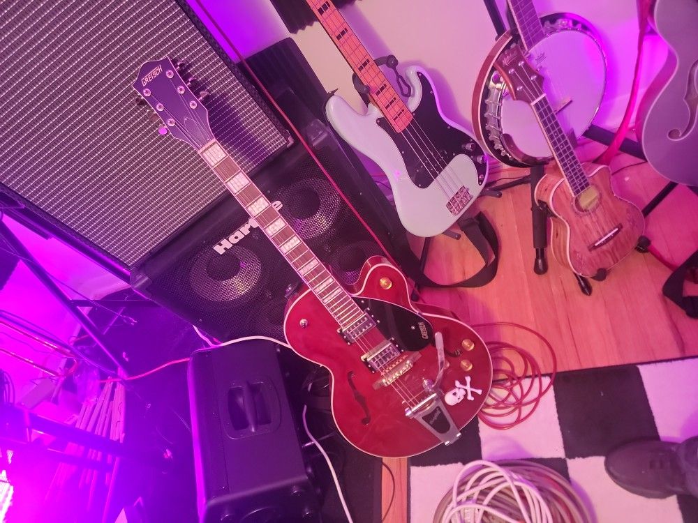 gretsch hollowbody