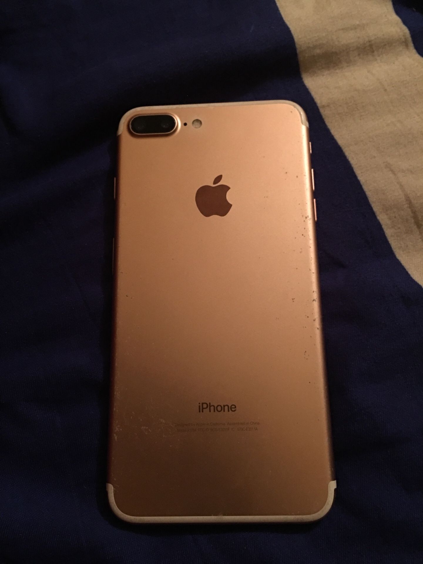 I got IPh1 7plus for sale dm for price {contact info removed}