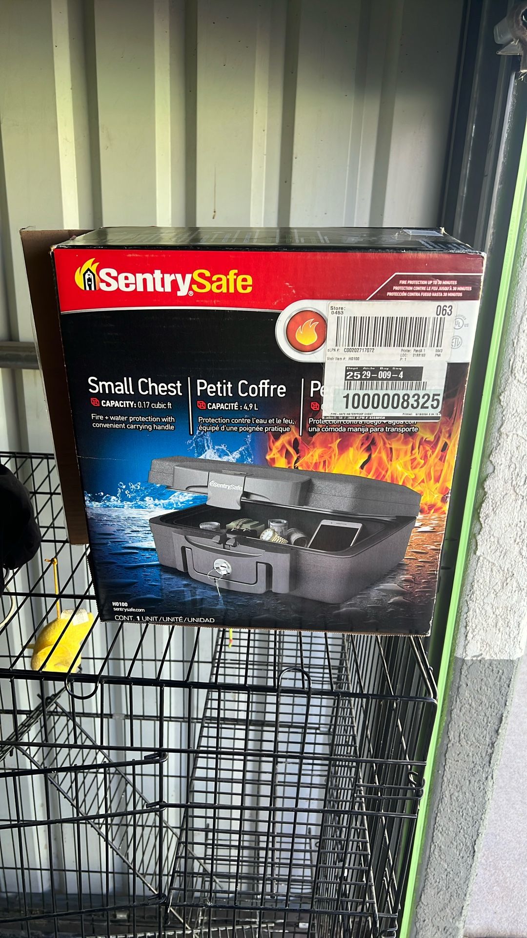 0.17 cu. ft. Fireproof and Waterproof Safe Box Used