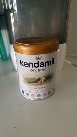 Kendamil Organic Infant formula