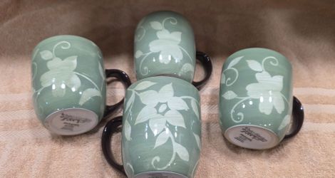 NEW! PFALTZGRAFF PATIO GARDEN PATTERN SET OF 4 MUGS