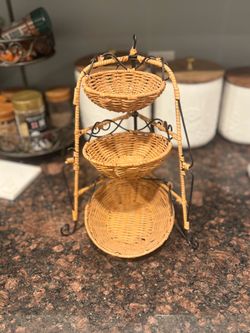Vintage Princess House Casual Home 3-Tier Rattan & Metal Basket Stand
