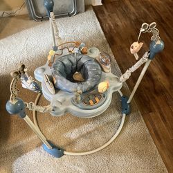Baby jumper/bouncer