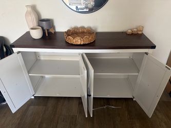 Dining cabinet