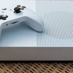 Xbox One S white