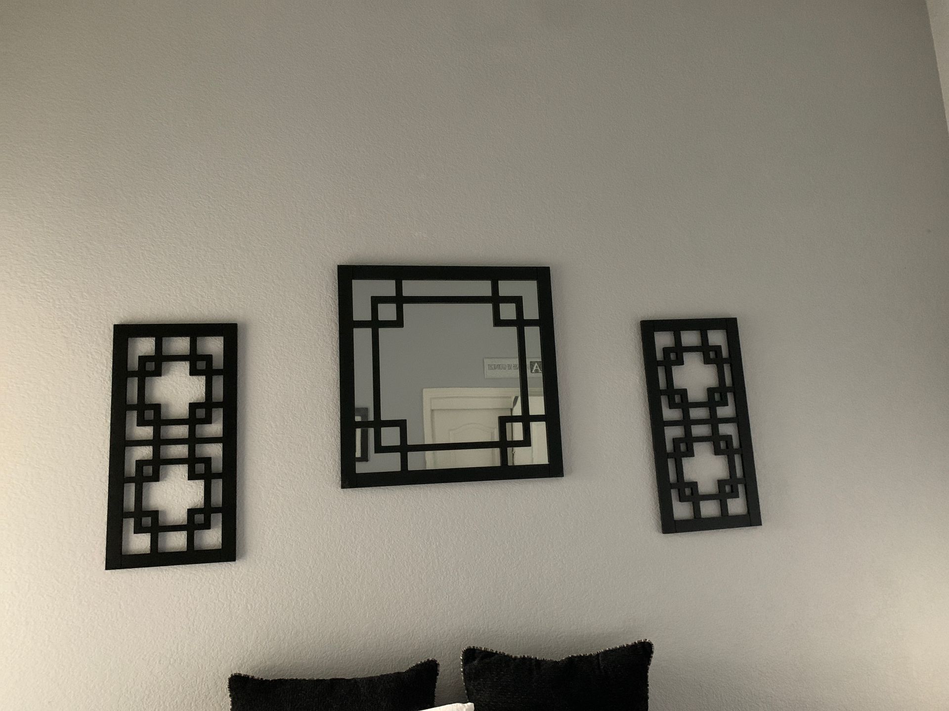 Set of 3 Black Frames