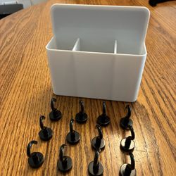 Magnetic organization supplies