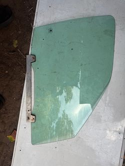 94-99 Cadillac Deville door glass
