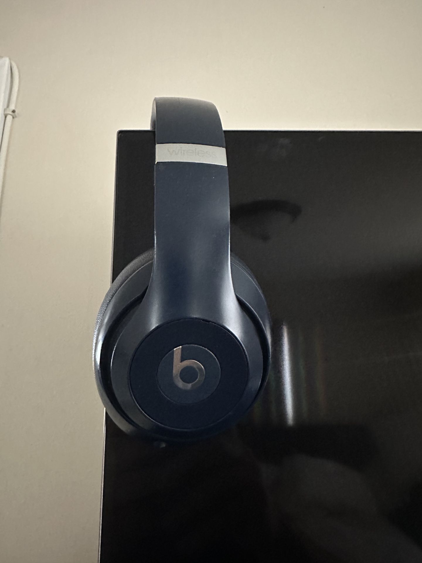 Beats Studio 3 With Case Navy Blue