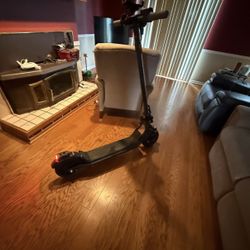 Niu KQI 100p electric scooter