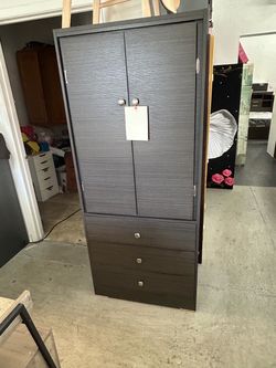 Wardrobe closet available in different colors