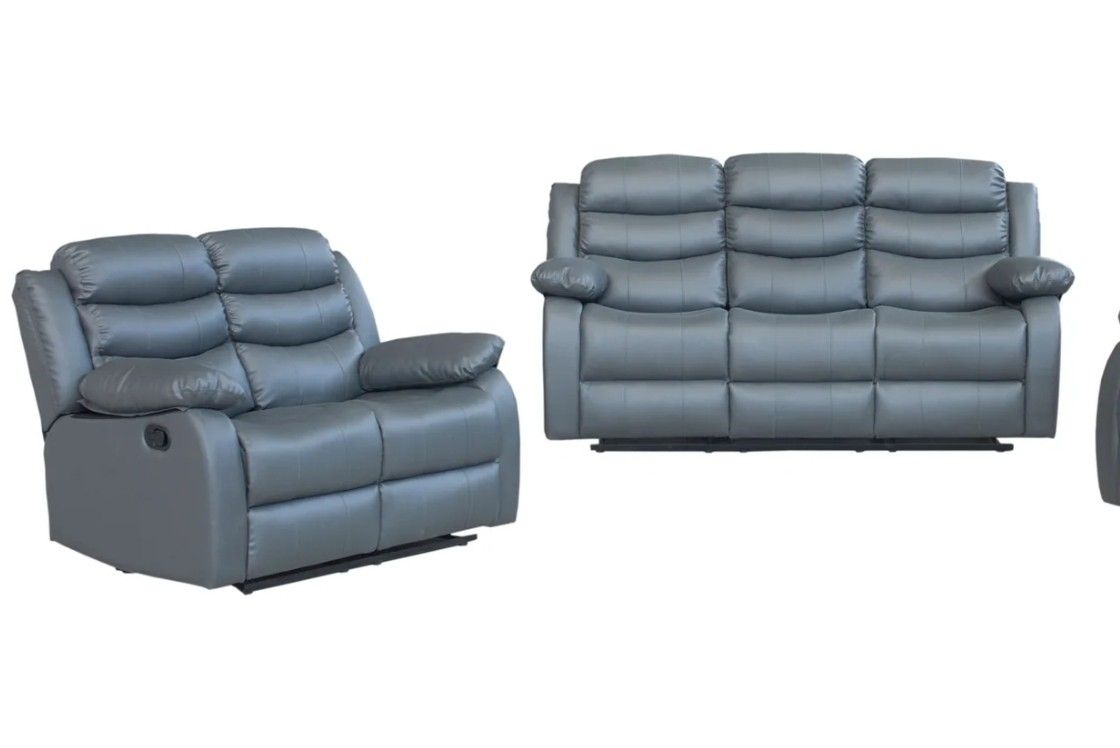 2 PC RECLINING SOFA AND LOVESEAT NEW IN BOX