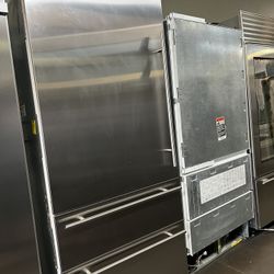 Viking 36”Wide Built In Bottom Freezer 7Series In Stainless Steel 
