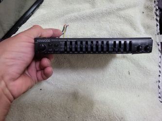 Kenwood KGC-6042A Equalizer