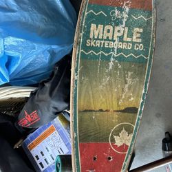 Garage Sale TierrraSanta Sunday Only  Oct. 26 7am-12