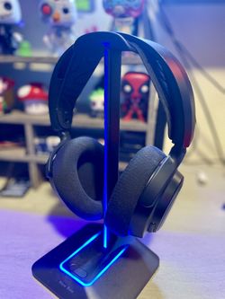 SteelSeries Arctis Nova 7 Multi-platform Headset 