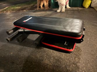 Bench press seat