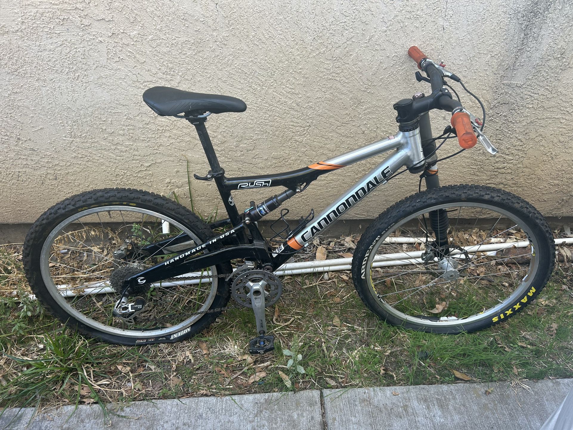 The Cannondale Rush: A Classic Cross-Country Machine 2006