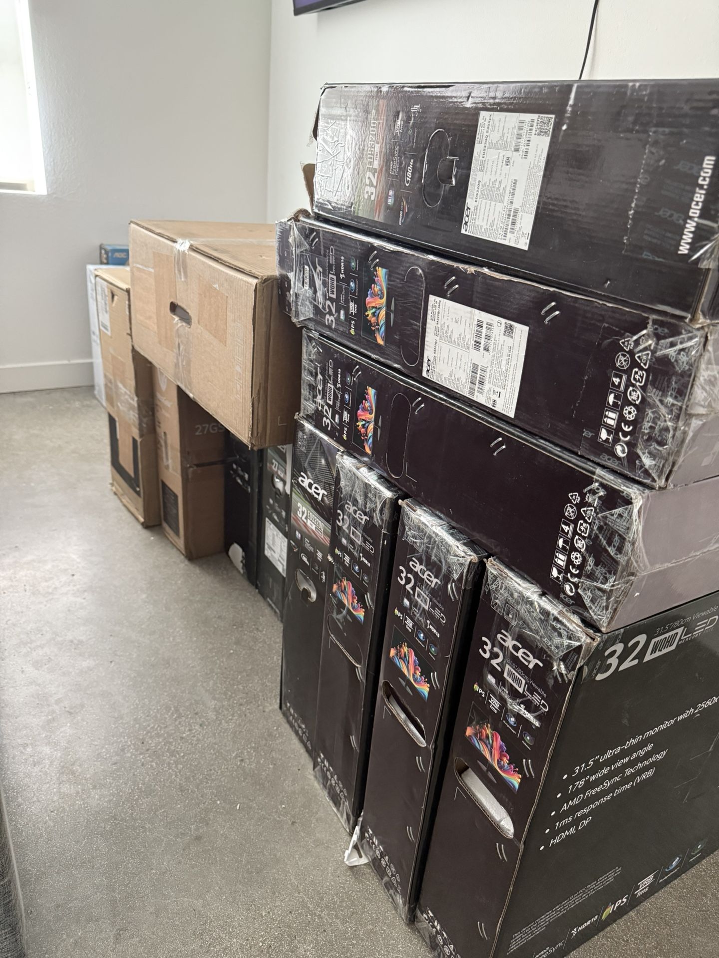 đĨ NEW Monitors â 24â to 32â | Gaming, Office, 4K, Curved, 180Hz | Priced to Sell!