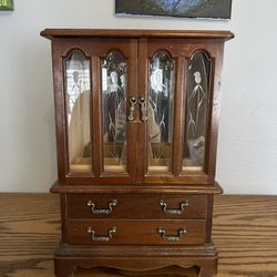 Slightly damaged Vintage jewelry box