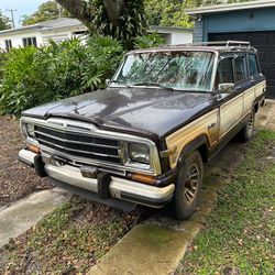 Jeep Grand Wagoneer 1988 For Parts