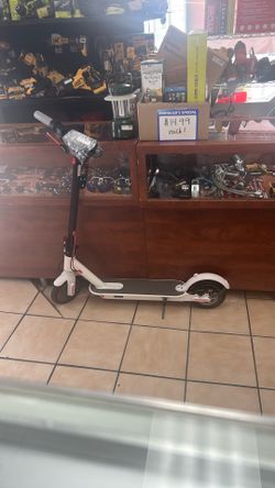 Roinside Scooter w charger
