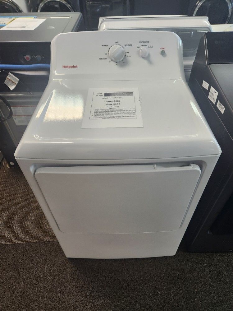 HOT POINT 6.2 cu.ft
vented Electric Dryer in White with Auto Dry