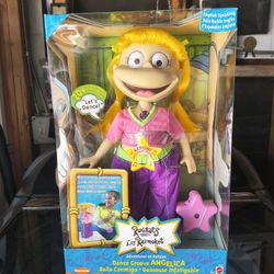 Rugrats in Paris Angelica Sing-N-Swing Karaoke Doll Vintage Mattel Le Razmoket 